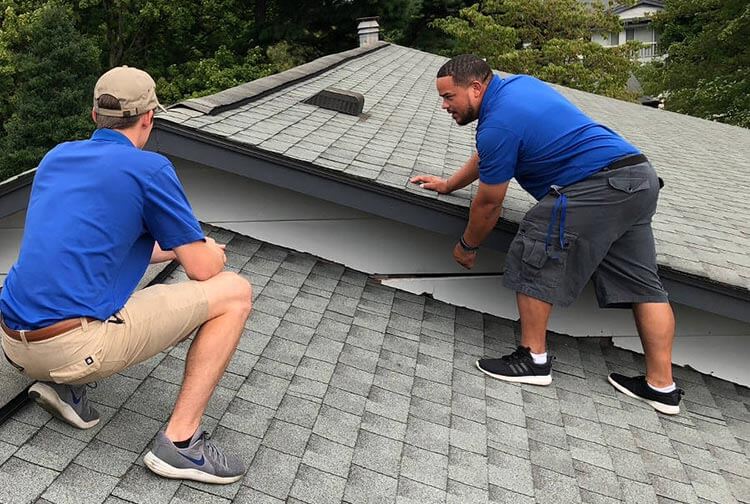 What to Expect from a Professional Roof Inspection in Ottawa