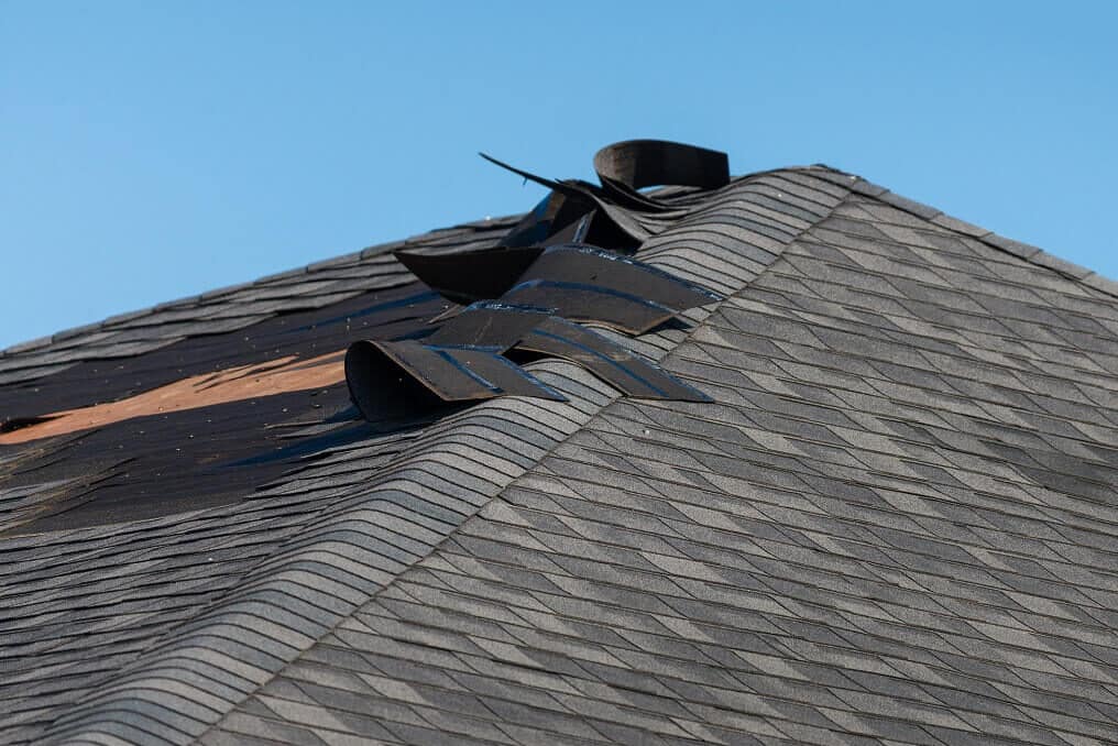 Maintaining the Beauty of Your Home with Shingle Repairs in Ottawa