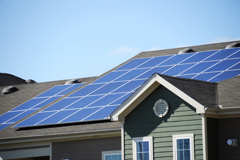 Solar Roofing in Ottawa: Benefits, Costs, and Installation Tips